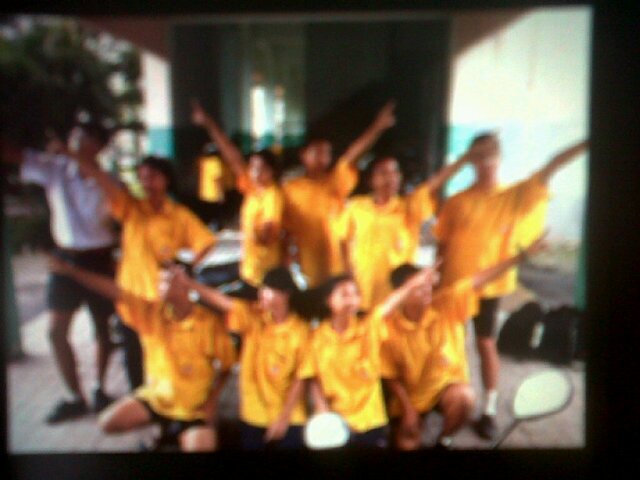 mmmmmmew's profile picture. หนูไม่เกี่ยว หนูมาซื้อเกี๊ยวให้แม่