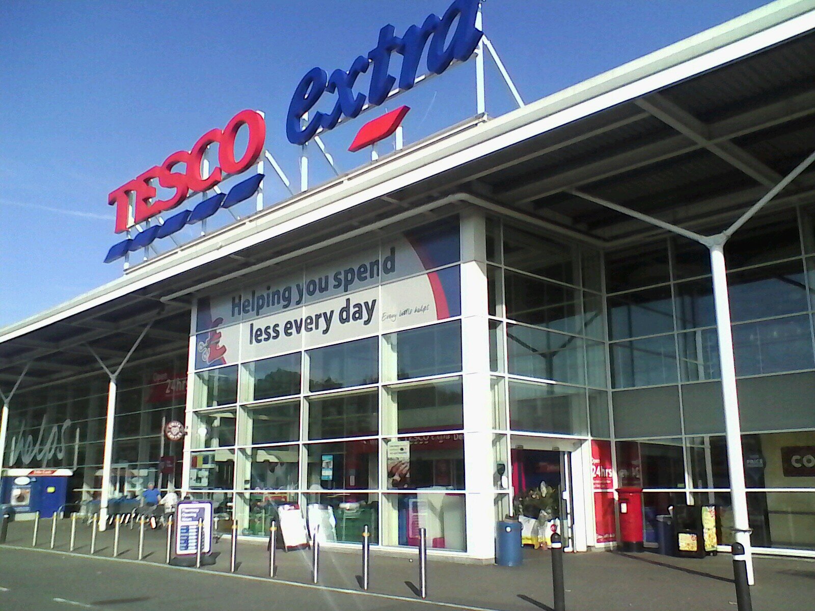 DerehamExtra's profile picture. 