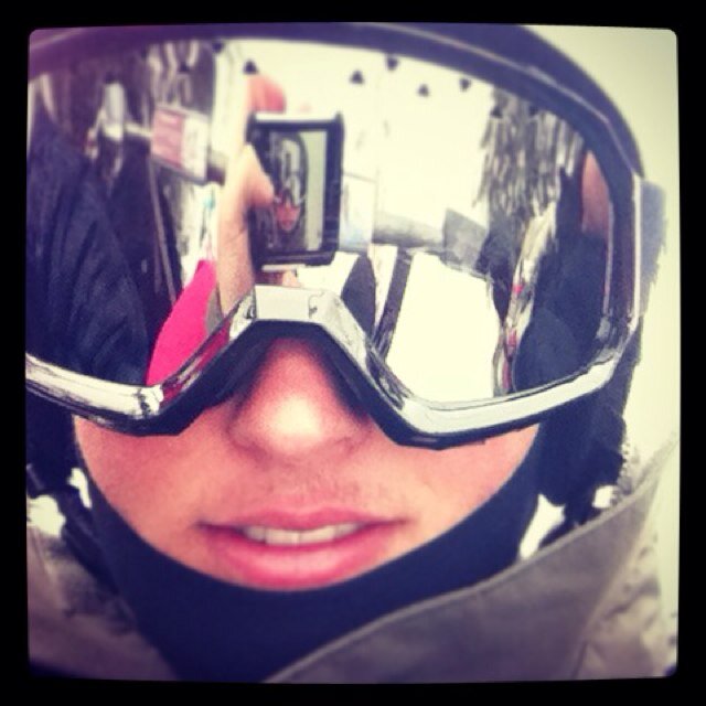 twani44's profile picture. When your mind says give up, hope whispers one more try