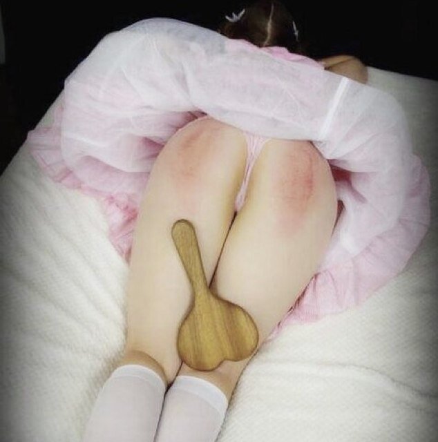 Spankee, masoquista, aprendiendo cada día. El BDSM esta en todo. Sumisa retirada, con sindrome de reincidente. Cuero ❤