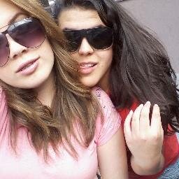 Lari_Fer_'s profile picture. 