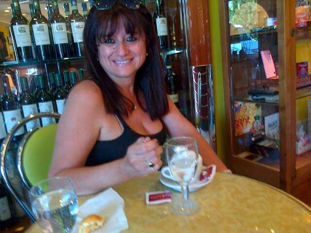 Argentina,50, punto y coma. Lectora, madre amiga, positiva. Nac y Pop.