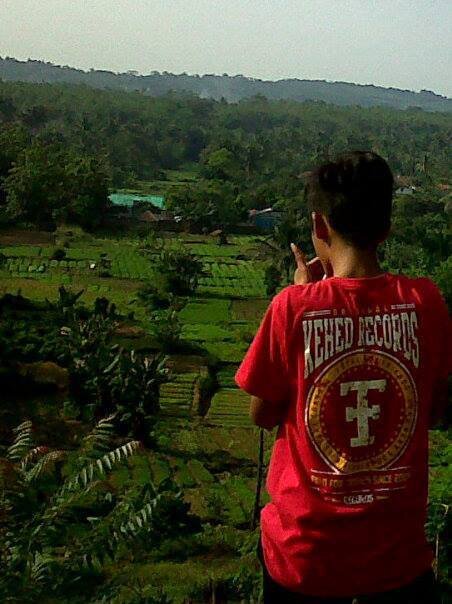 We Are Holigan strong
