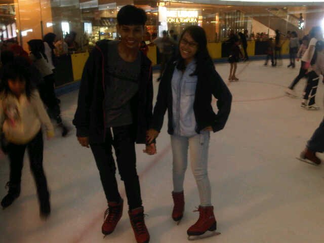 It's my simple man , lidyanoor's 4 july's {} :*