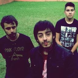 Jacs in the Rock, 
 Augusto, Caio e Serginho,
formada em abril de 2011.