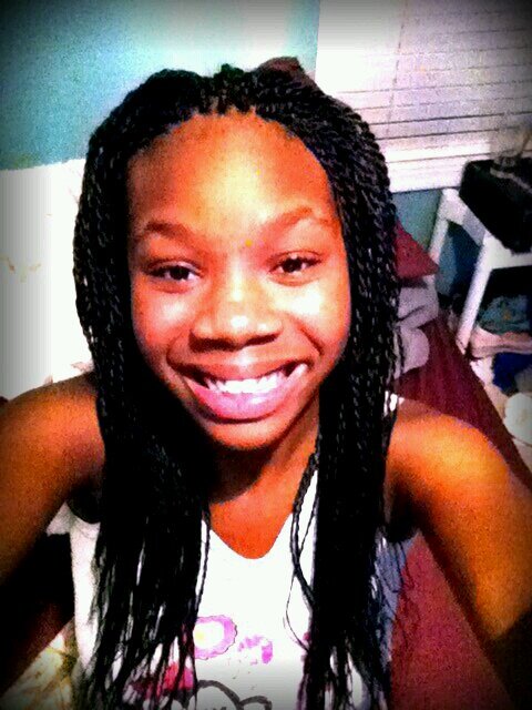 Im twerking y mii swagg gone stupid I'm booty hopscotching while them boyz doing the cupid...@Twerk Team