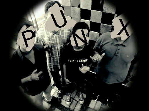 POPPUNK! || @nicoyake17 ||@CIMOD59 || @Galankbayu || @christ_patrick  || info booking : 085712758259  3176eefd #LRHN