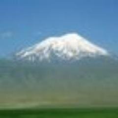 psikolog ve masal dinlemeyi sever  
 hiç bir harita ve dünya atlasında bulamayız yurdumuzu..
