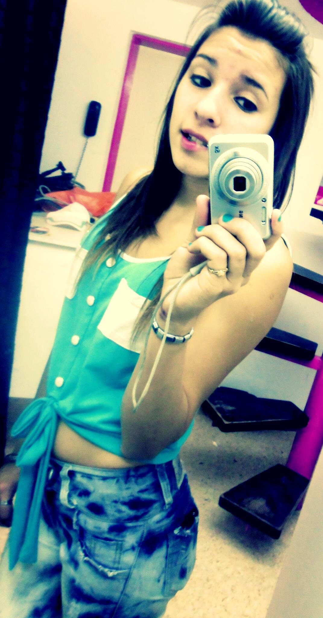 We me hice un Twitter  y no entiendo nada jajaja Ya voi a entender !!