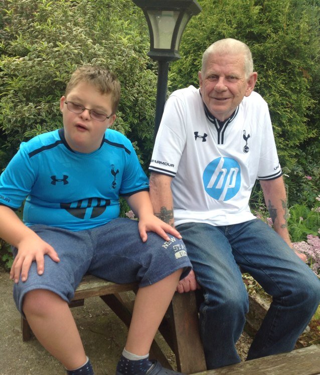 pollysmith7's profile picture. Married to Poltomic, mum to 5 children one of them has down syndrome, hobby showing my dogs have to support spurs