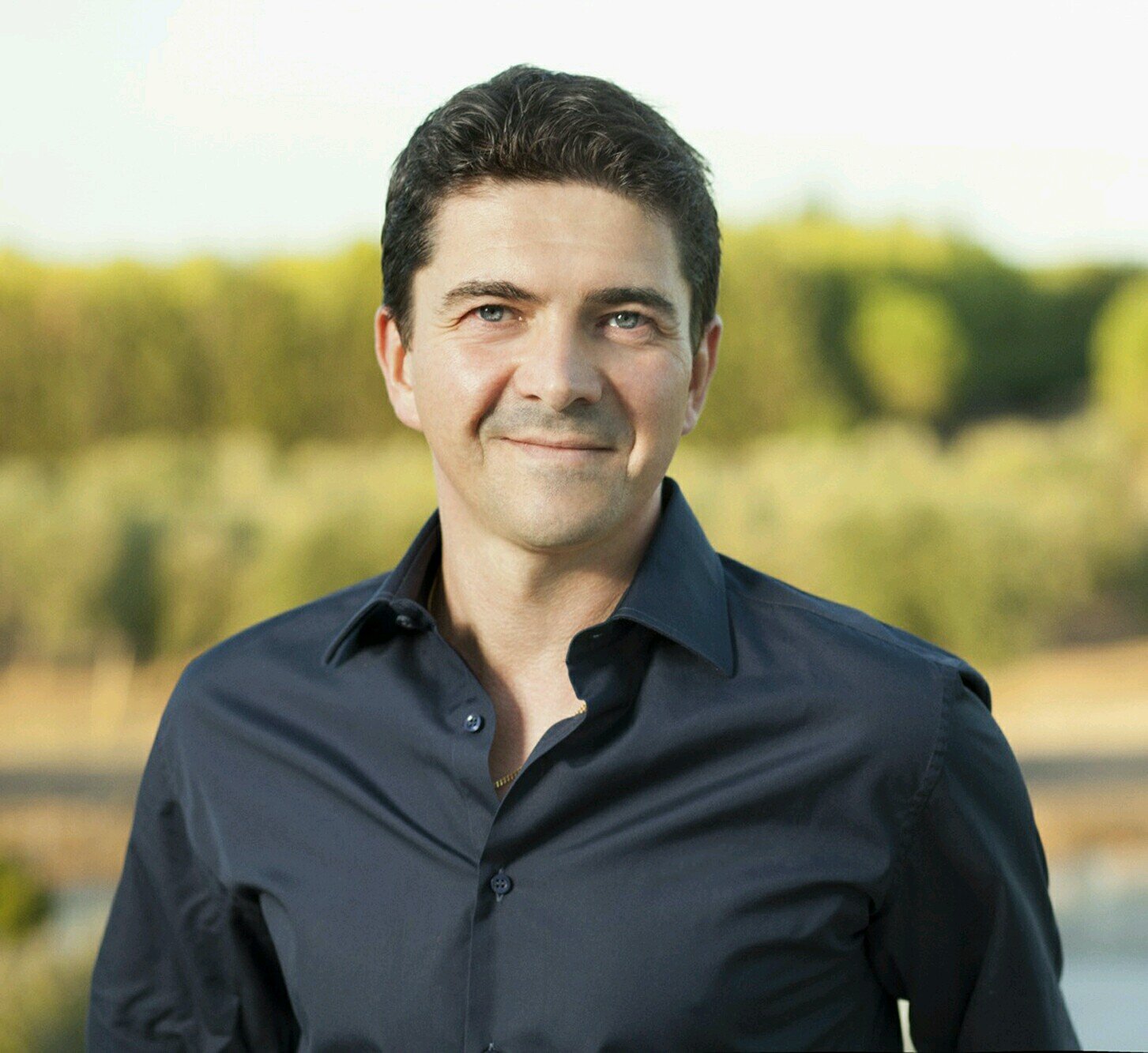 giannicantele's profile picture. winemaker per passione, pilota di aereo mancato per fifa. La fifa è passata, ma la passione per la vigna e il vino no.