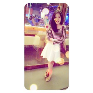 Path : putty mutia ig/line : titimutia . accounting'11 . hardworking woman and hope to become successful woman in the future. make parents proud of me .