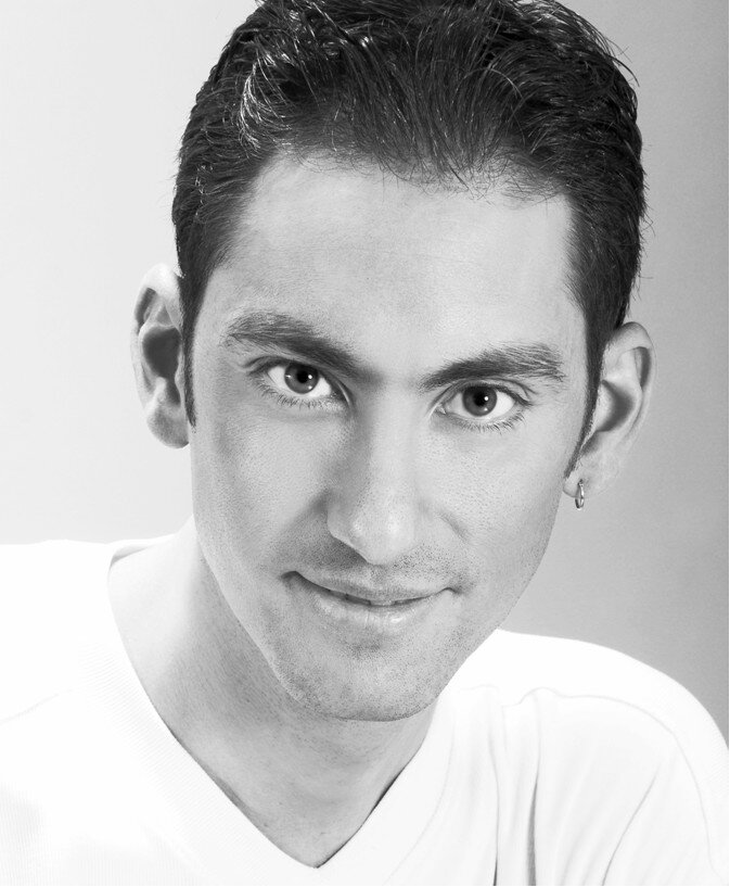 South Florida Based #Hypnotist and #Motivational #Speaker for #mentalfitness #Skype #Hypnosis