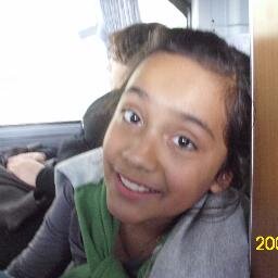 holaaa!!! seguime & te sigo . la vida es buena!!!!! es lo que nos toco :D asique acostumbrate!!!!! jeje