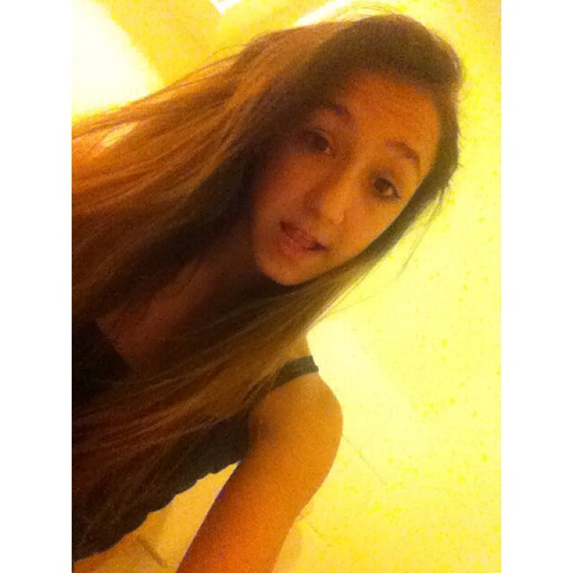 Follow me on instagram; jesscorcoranxo 
~i love my bestfriend Georgie lots ok~
Follow me&ill try and followback when i can
Bye.