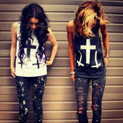 Als je op 'follow' klikt, ben je lief :3. / beheerders ; @xdaphnevbuerink & @ingelkusx / Sinds : 21-08-2012 / MAINIAC'S ♥.