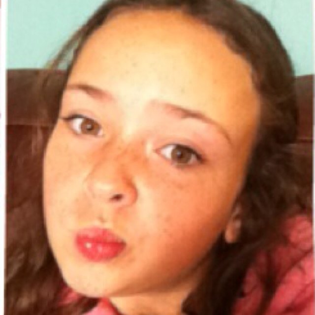 Sleep all day and party all night!!! Instagram: HATTIECONNELL
Twitter:Hattie