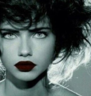 mazajeyaaaa's profile picture. ‏و بععَضھم حكايہ'ه قدر جميلہ'ه لن يعيدهم ﺎلزمان مَمرتين ♡ '