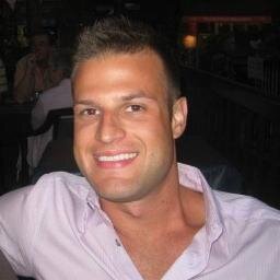 Digital Account Manager at https://t.co/vAoHkbgUmD Never bored, easily excited by anything tech, food or fashion.