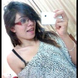 16 Anos, Gemiana, Chata, Ciumenta, Orgulhosa. Hoje muitos choram mas não desistem de viver(8* Mãe eu te amo ♥ #Wagner eu te amo ♥ 23.04.2013