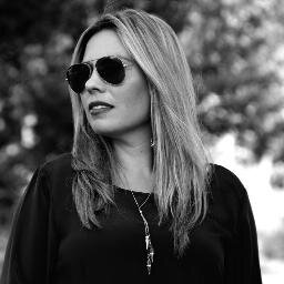 Ana In Style is dedicated to sharing my passion for fashion and beauty. I focus on street style fashion, fashion trends, and beauty products.