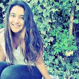Abre los brazos a los cambios, pero no dejes ir a tus valores.. :)