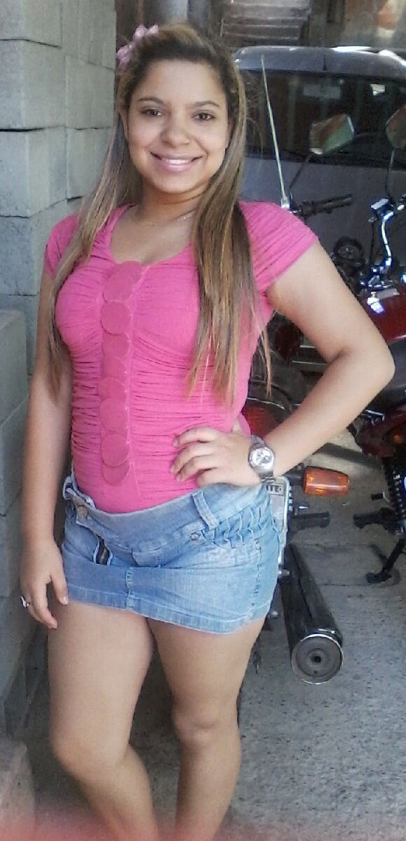 Sou fã do mc Kauan , amo funk , sou ciumenta pra krlh , sou mt carente :( , falo giria e pá