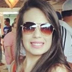 Não esconda seu sorriso, alguém por aí pode está a procura dele.
