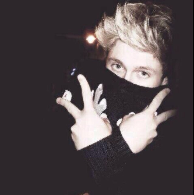 @tomlinpaws