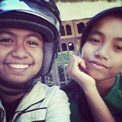 my name is MEILINA RADJA :) i go to SMEKENZHA .. i ♥ XI UPW (ʃƪ♥ﻬ♥)  #follow me and i'll #followback :) jut #mention ..
