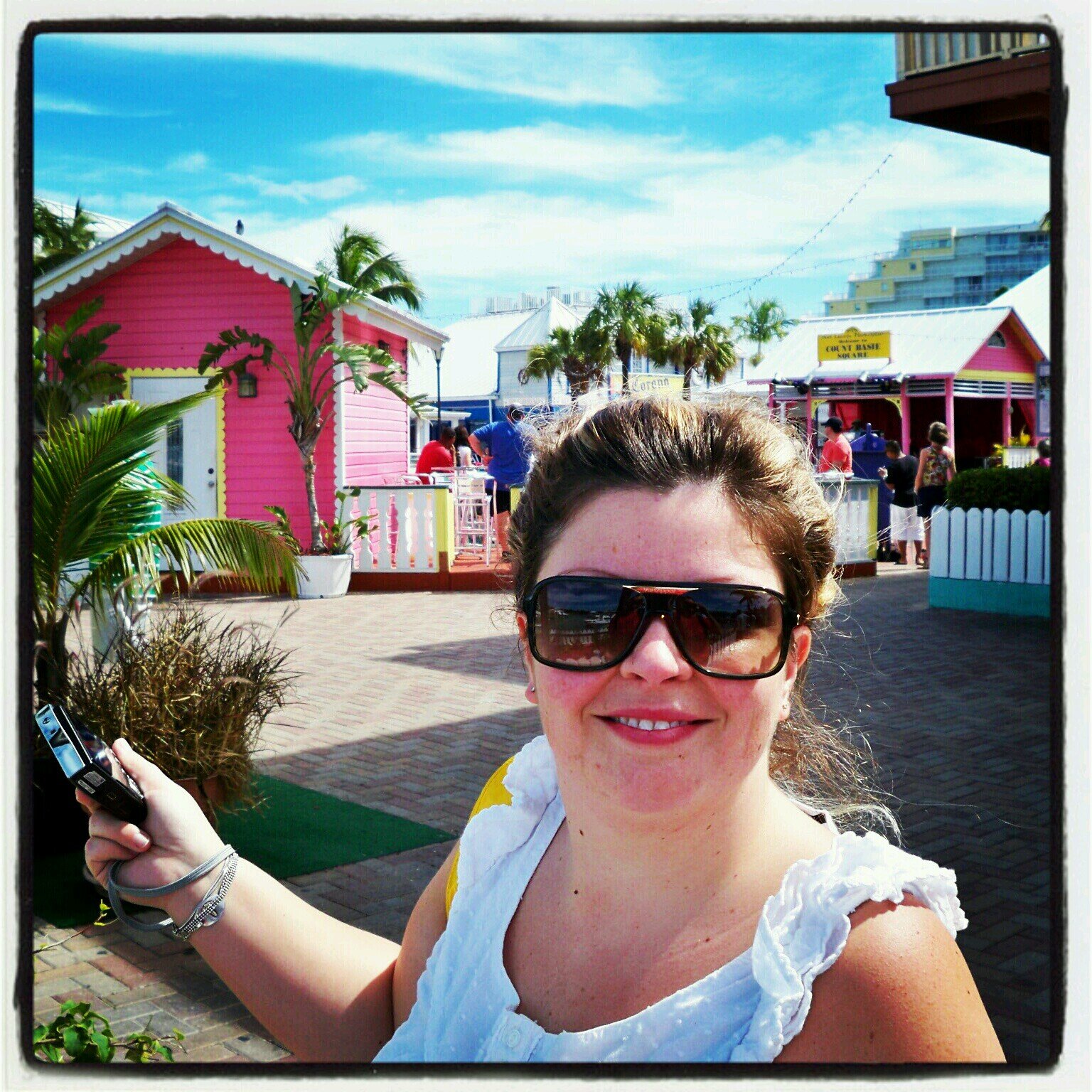 douce_m's profile picture. 