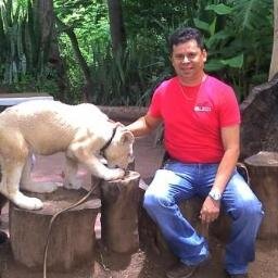 me gusta el Futbol, le voy al Cruz Azul, Cantautor Joaquin Sabina, mido 168 cms. peso 70k. asistir a las jaripeos, ver películas, viajar, convivir con amigos.