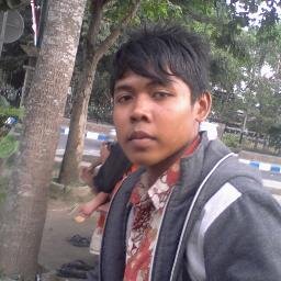 The messenger of the queen naka south coast
           (Angin putihh mandat darie selatan)