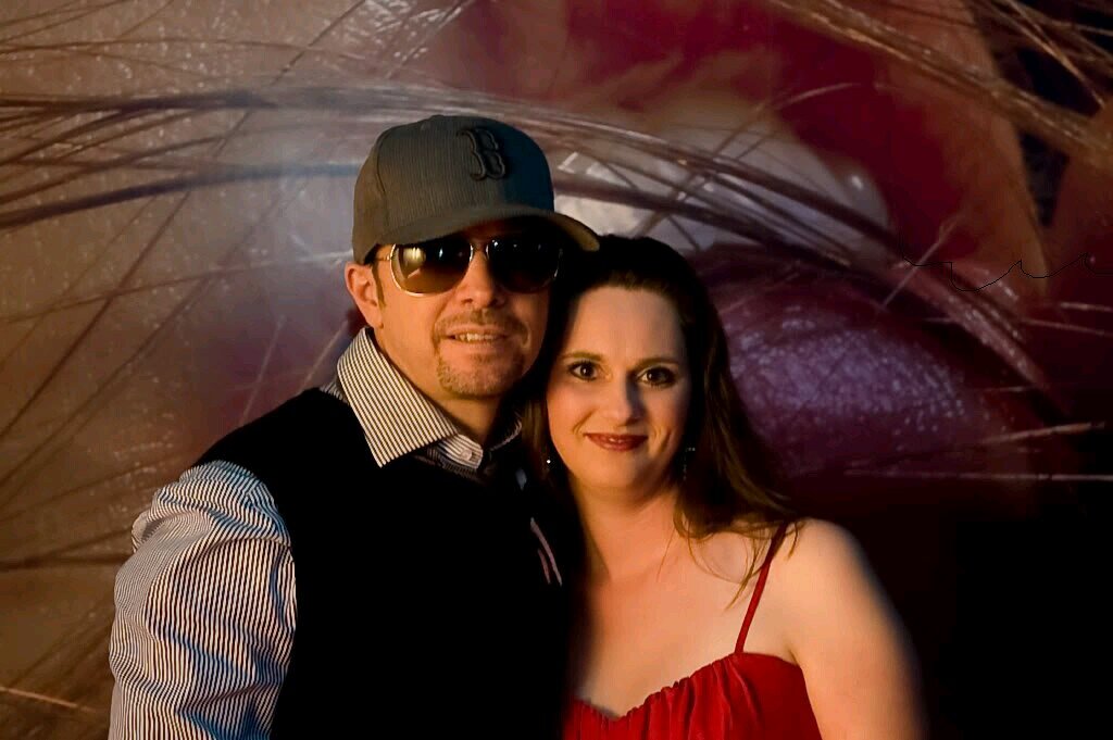 ❤❤❤ married 22 years.....love NKOTB...so glad to have been 1 of JORDANS ROCKSTARS.....❤❤❤
