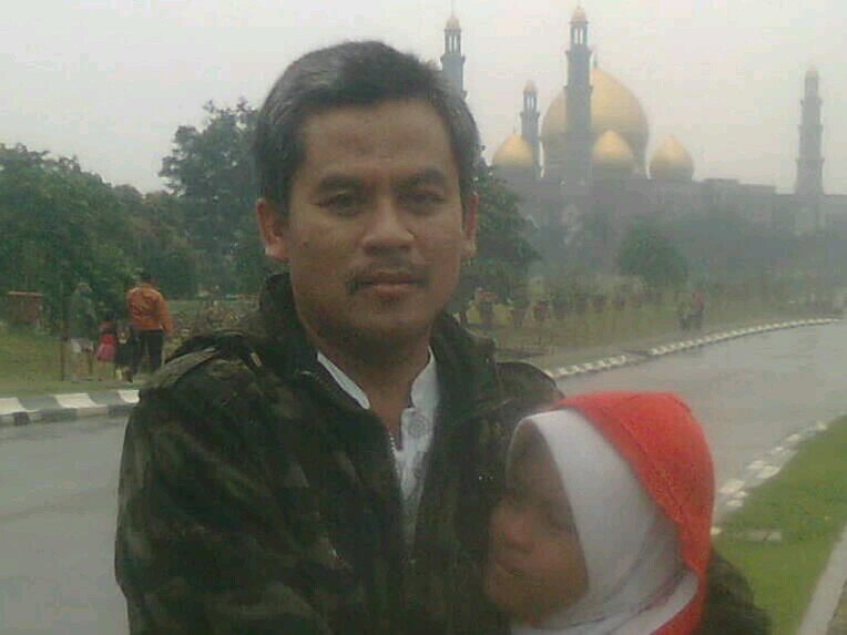 mari yo lomba meraih cita2 dunia akherat