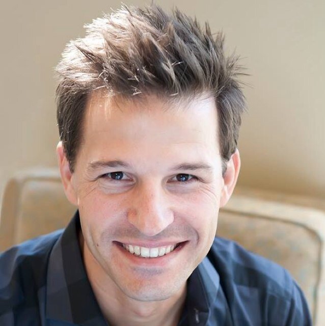 Worship Pastor @mybroadmoor
| Associate @slingshotgroup | Emcee @experienceconf | Vocalist @ExpWorshipBand | Follower of Jesus | Husband | Father