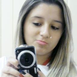 O fantástico da vida é estar com alguém que sabe fazer de um pequeno instante um grande momento…
