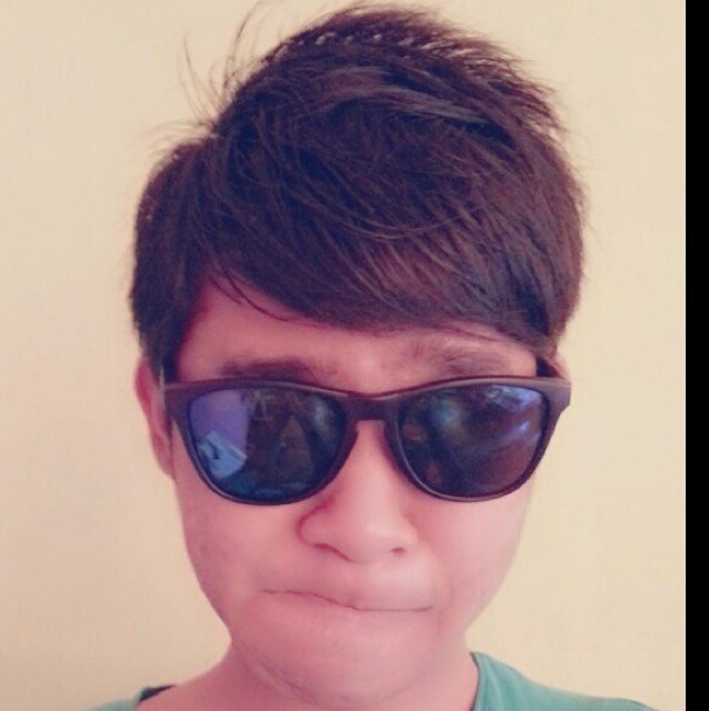 me yoi 19 panas baran,ego tinggi,suka buat pasal dan suka bergaduh.sye friendly k.love follower,fuck unfollower.