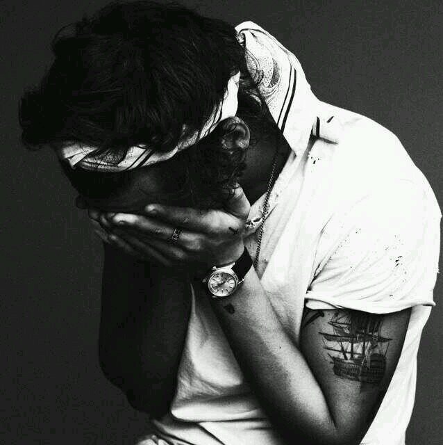 louisgivesme's profile picture. 