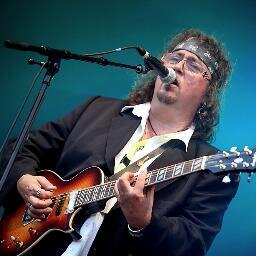 LE BARDE BRETON DU BLUES
je vous invite à venir découvrir mon Breizh Blues en Français dans le texte.