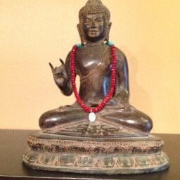 The largest independently owned yoga studio in Los Angeles with over 90 awesome classes each week, teacher training and a variety of workshops. Since 2002.