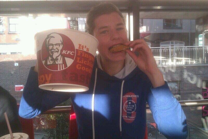 15-rsg-3hb-schaatsen-Yolo4ever-insta: @dionboonen