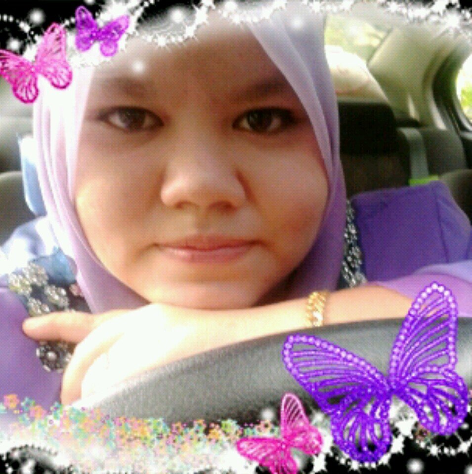 hii guys !! i'm intan liana!