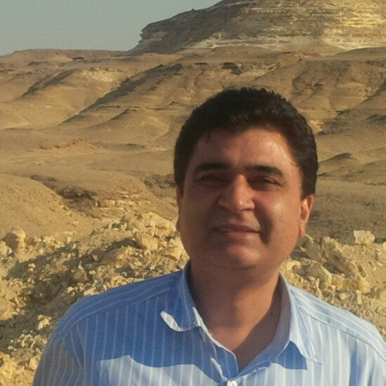 Entrepreneur,Engineering graduate,Books lover,Proud parent. Glad to connect and an eye on the world. Beatles still bring out the best in me.