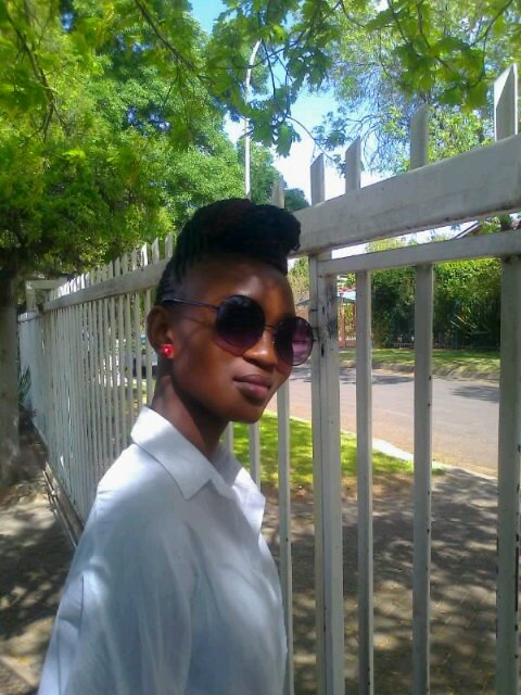cRazyOnc3 is my nam3, b3ing cRazy cumz wth it.Madn3sS runz thru my bloOd thtz why cRazYn3sS is my gam3!