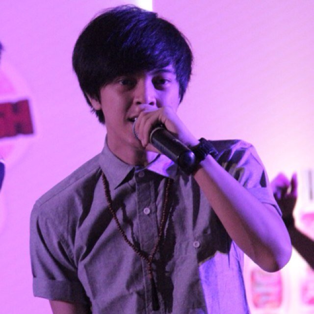 Official fanbase of @bismakarisma in SOLO. Bismaniacs SOLO's event organizer. HAUM! #AngkatDamai ☮