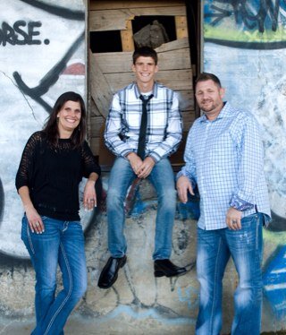 colleenburdiss's profile picture. Married for 28 years to a wonderful man named Bryan Burdiss.