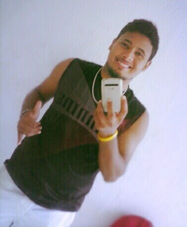 Mesmo sem entender... O todo poderoso Deus da força... O poderoso fez em mim maravilhas e santo é o seu nome!!!