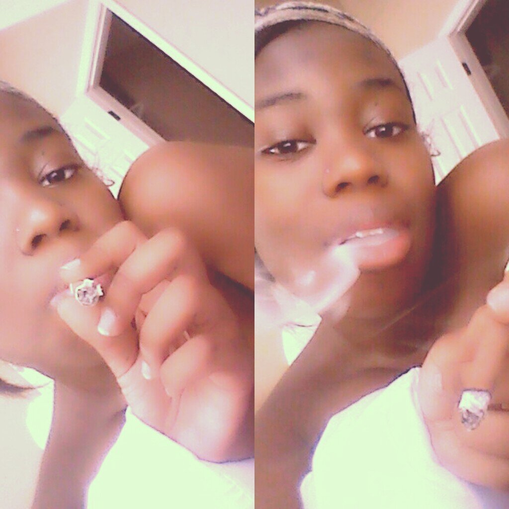 |19|#Muslim #Trackstar #teamfollowback #mommytobe:) #happily taken :))#TEN |i love having fun and i love being with my baby @BluntCity_91