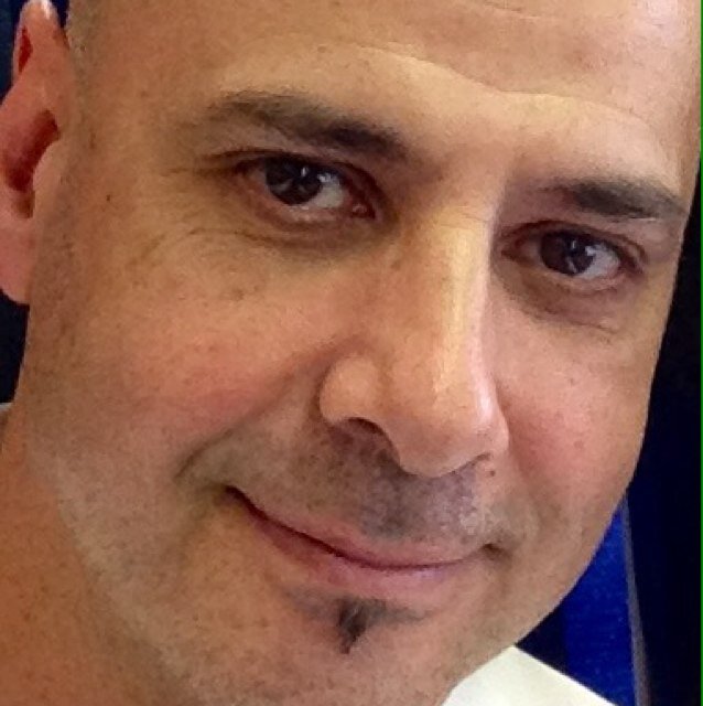 RMendozaTorres's profile picture. 